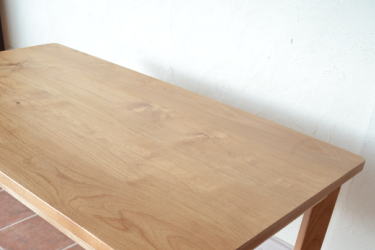 �O�d���鎭�s�̵��ް�Ƌ�E���ް���݂�calmfurniture�ߓ��Ƌ�z���C�ނ̃I�[�_�[�_�C�j���O�e�[�u��